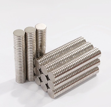 釹鐵硼（NdFeB）和釤鐵氮（SmFeN）有什么區(qū)別