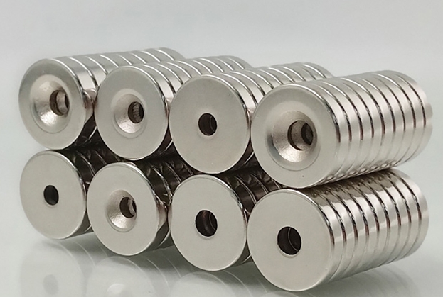 釹鐵硼強(qiáng)磁鐵老化的主要原因